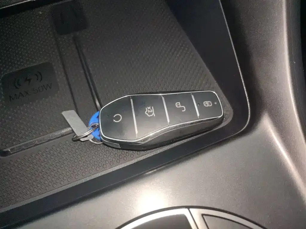 BYD Seal 05 DM-i 2025 из CN, фото 8