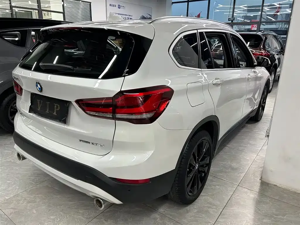 BMW X1 2022 из CN, фото 4