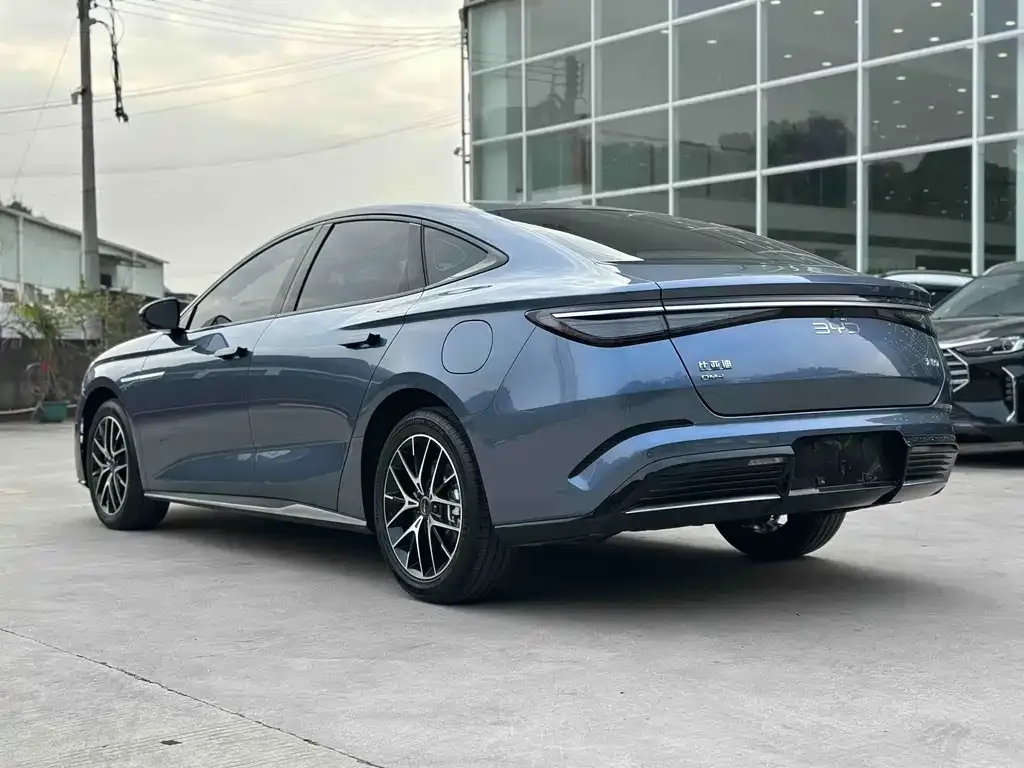 BYD Seal 07 DM-i 2025 из CN, фото 6