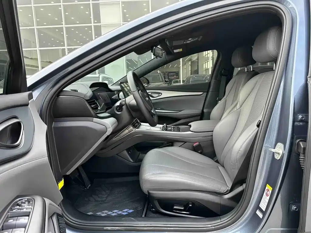 BYD Seal 07 DM-i 2025 из CN, фото 3