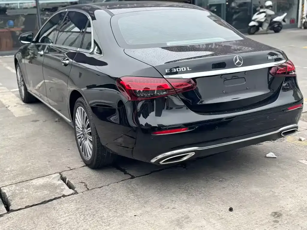 Mercedes-Benz E-Class 2022 из CN, фото 7