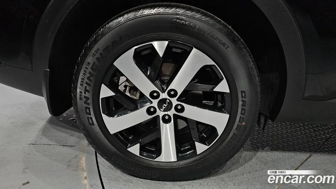 Kia Sorento — фото 5