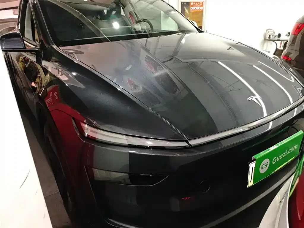 Tesla Model Y 2025 из CN, фото 3