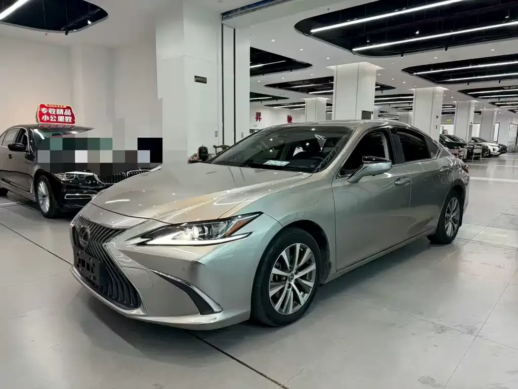 Lexus ES 2021 из CN, фото 3