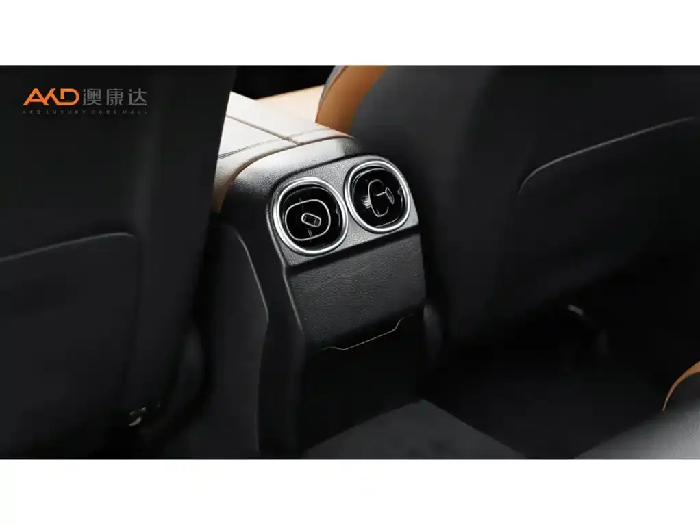 Mercedes-Benz C-Class 2023 из CN, фото 9