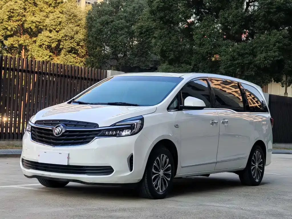 Buick GL8 2022 из CN, фото 1
