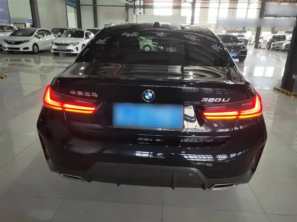BMW 3 Series 2023 из CN, фото 8