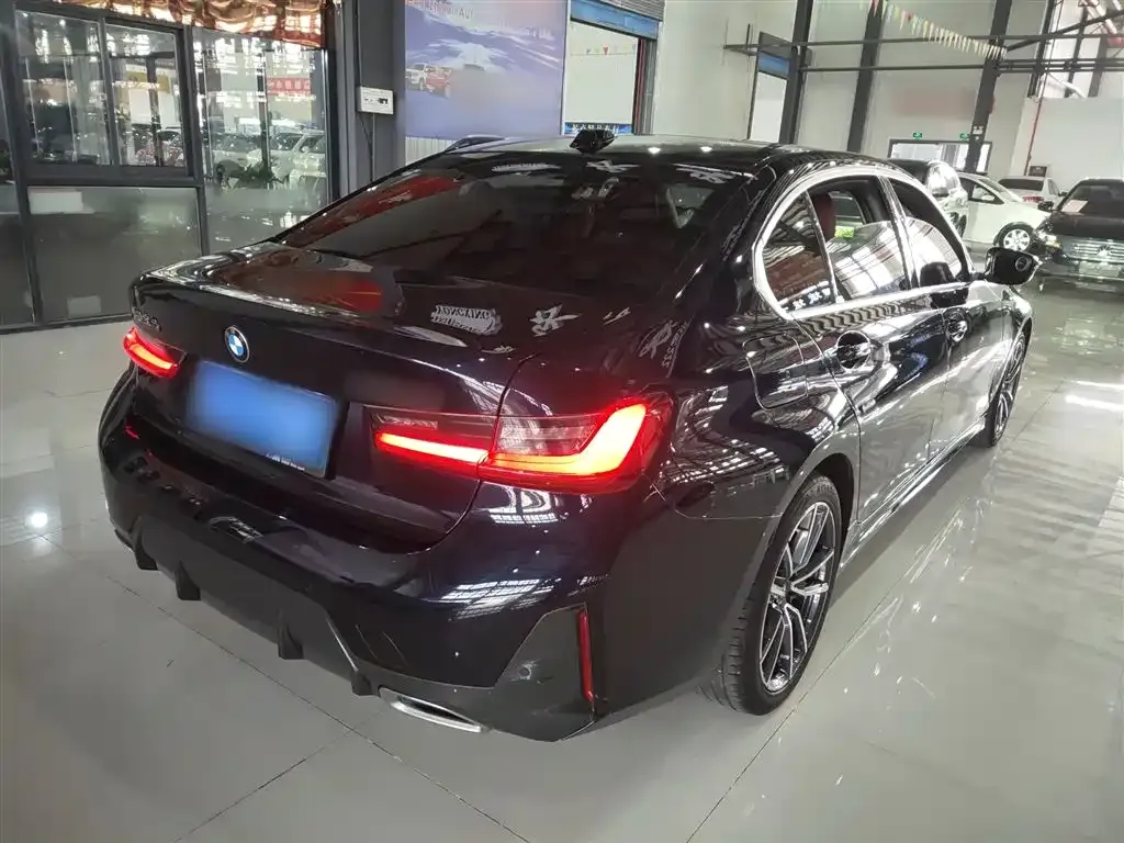 BMW 3 Series 2023 из CN, фото 10