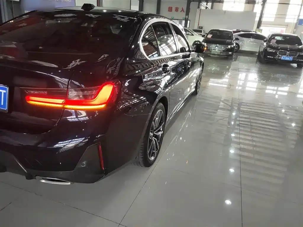 BMW 3 Series 2023 из CN, фото 4