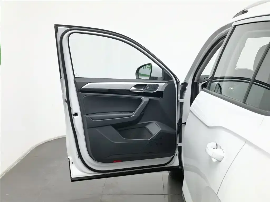 Volkswagen Tayron 2021 из CN, фото 5