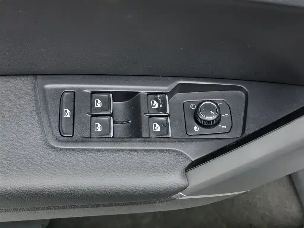 Volkswagen Tayron 2021 из CN, фото 10