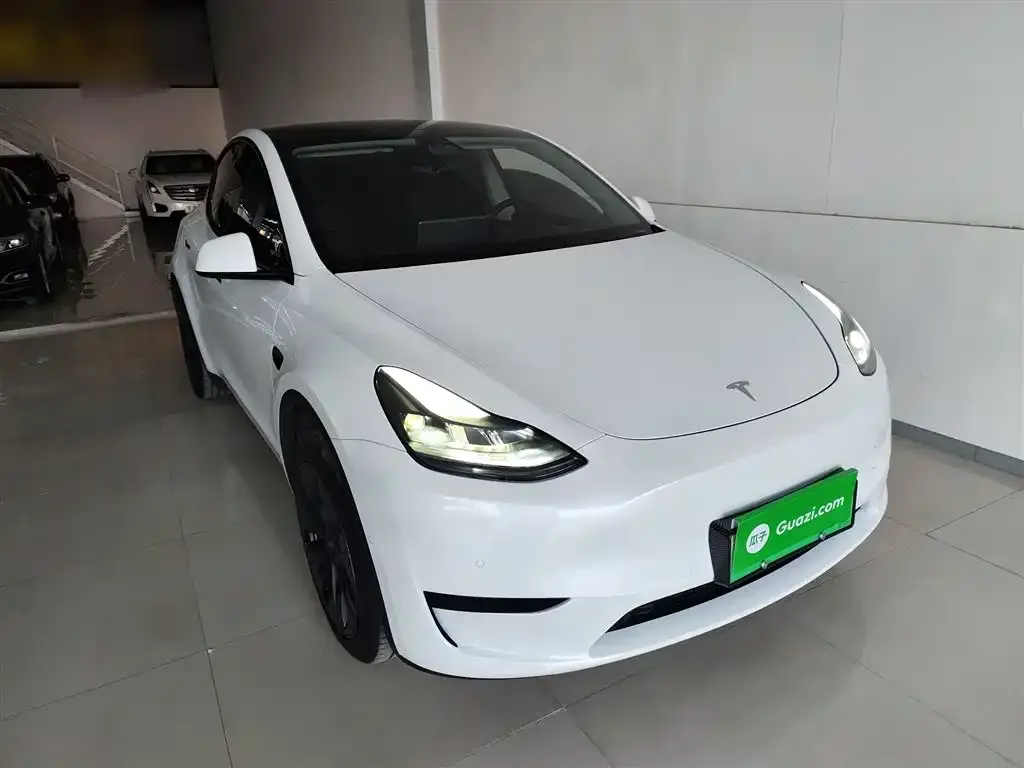 Tesla Model Y 2024 из CN, фото 6