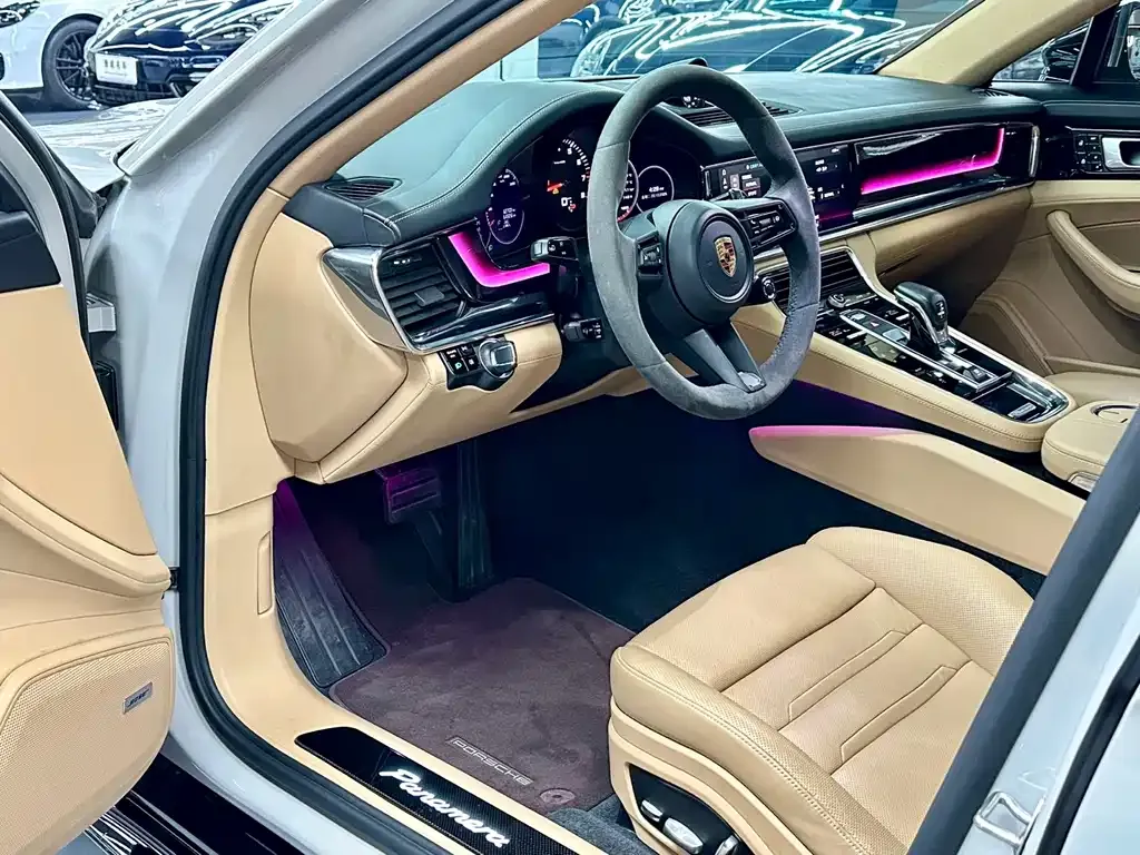 Porsche Panamera 2021 из CN, фото 8