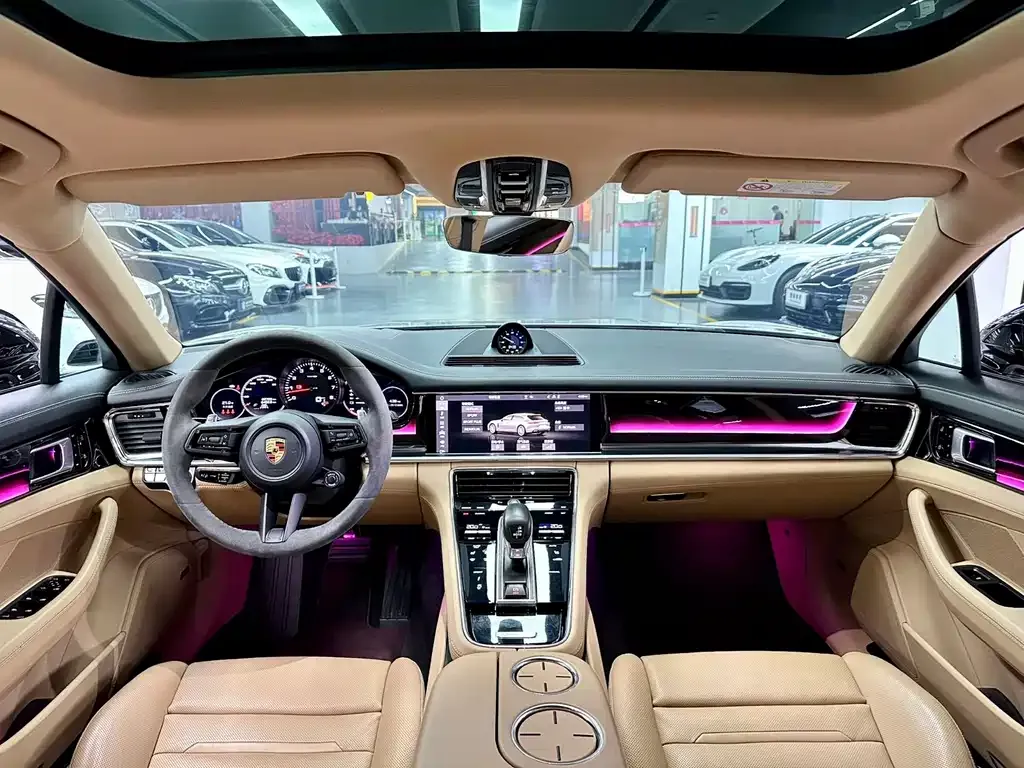 Porsche Panamera 2021 из CN, фото 7