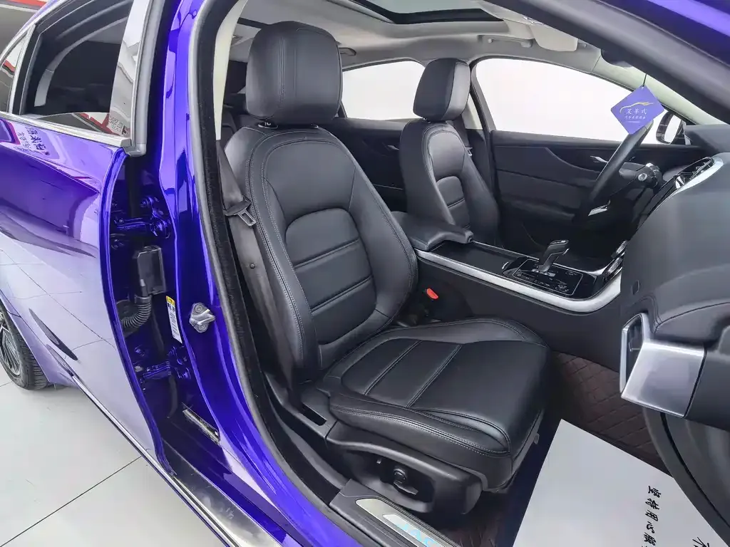 Jaguar XEL 2021 из CN, фото 7