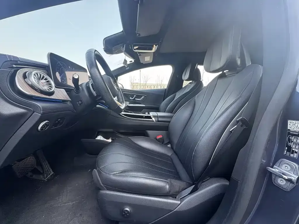 Mercedes-Benz EQE 2023 из CN, фото 2