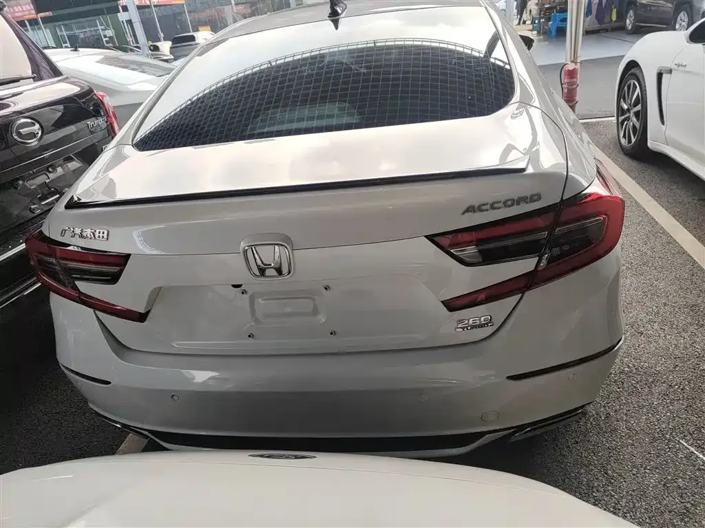 Honda Accord 2022 из CN, фото 5