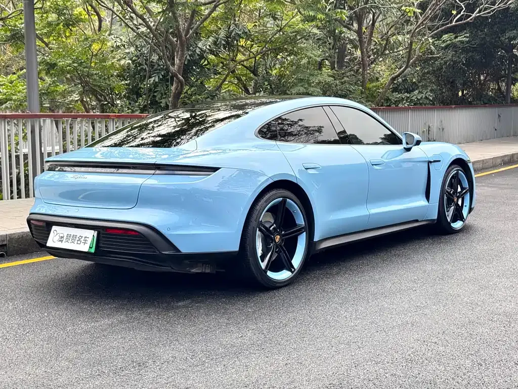 Porsche Taycan 2023 из CN, фото 8