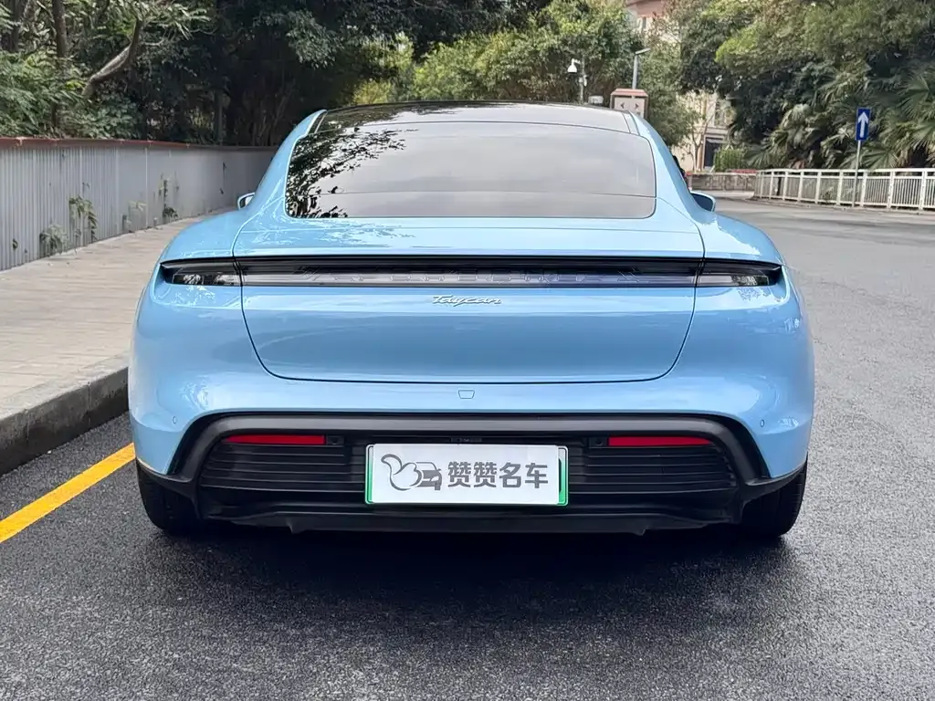 Porsche Taycan 2023 из CN, фото 6