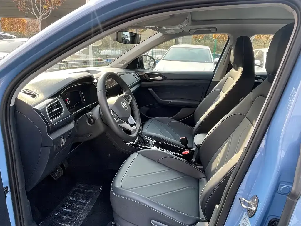 Volkswagen Tharu 2024 из CN, фото 8
