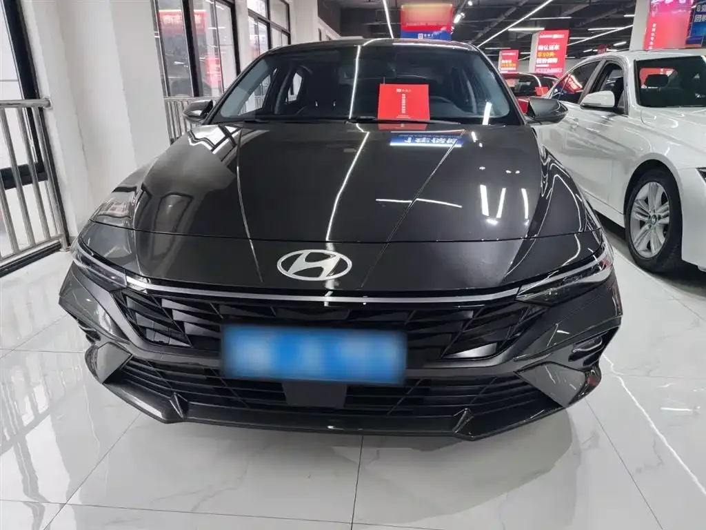 Hyundai Elantra 2025 из CN, фото 4