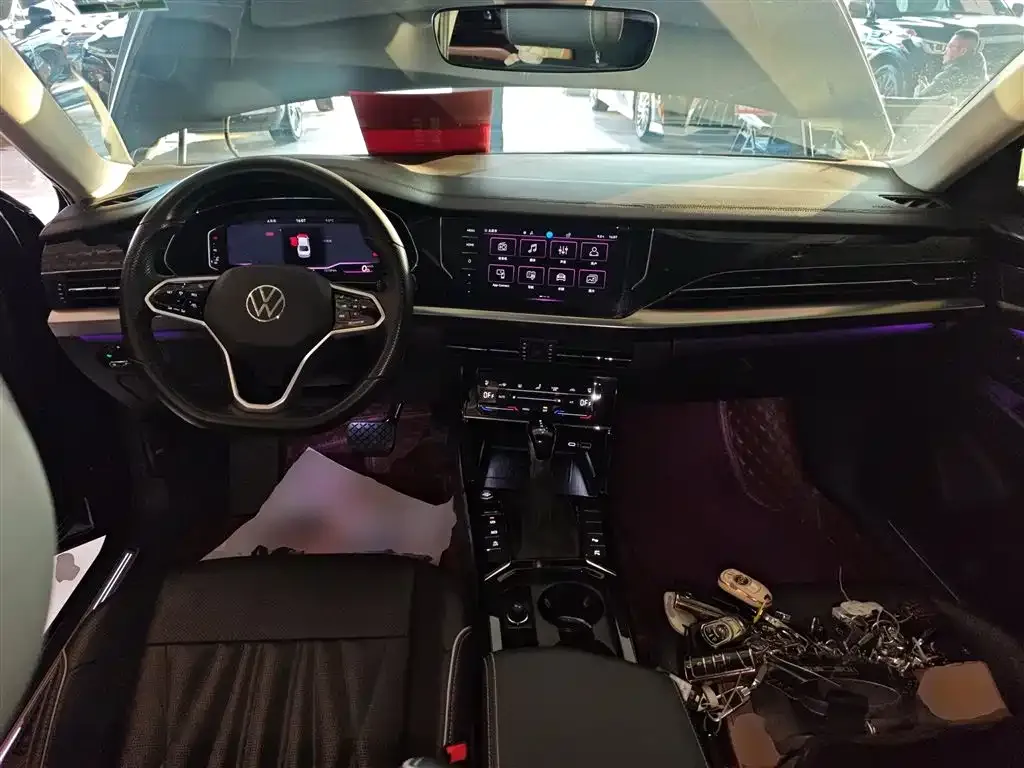 Volkswagen Passat 2022 из CN, фото 10