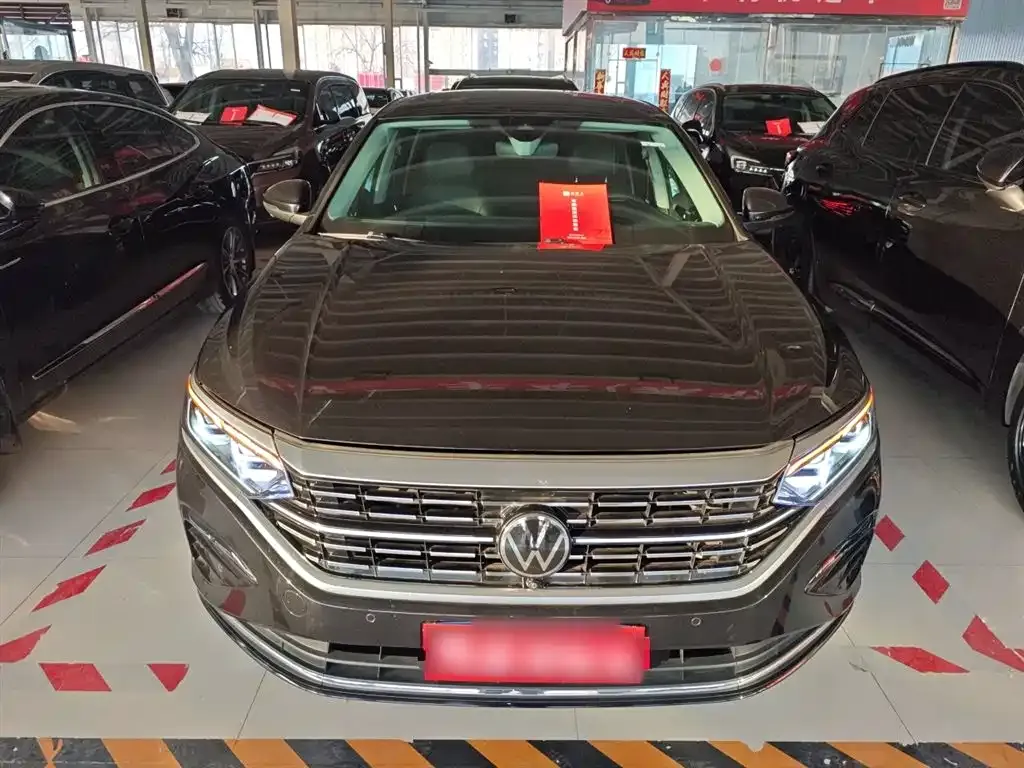 Volkswagen Passat 2022 из CN, фото 3