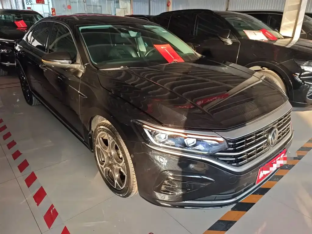 Volkswagen Passat 2022 из CN, фото 4