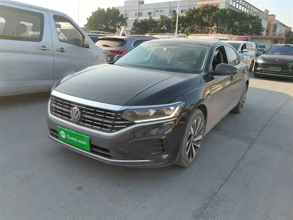 Volkswagen Passat 2023 из CN, фото 9