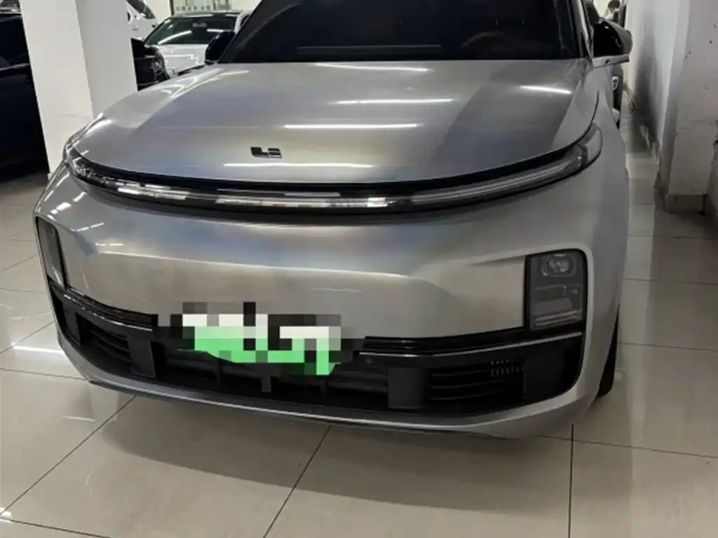 Li Auto L8 2023 из CN, фото 2