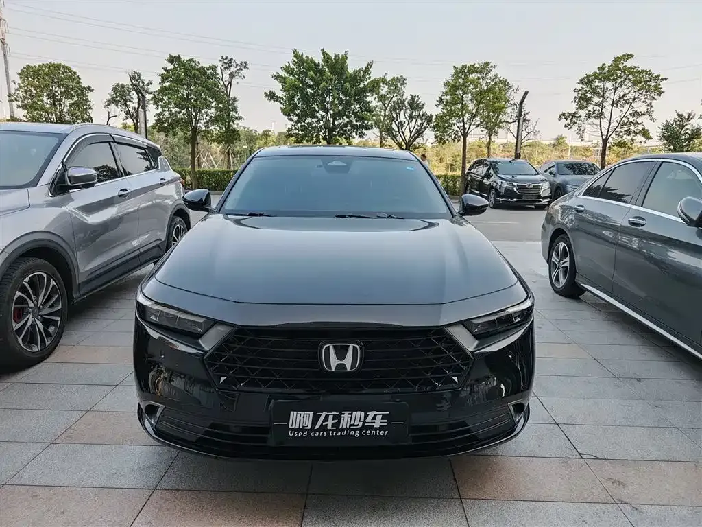 Honda Accord 2024 из CN, фото 2