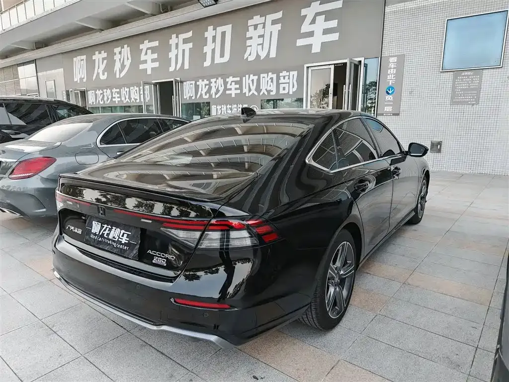 Honda Accord 2024 из CN, фото 6