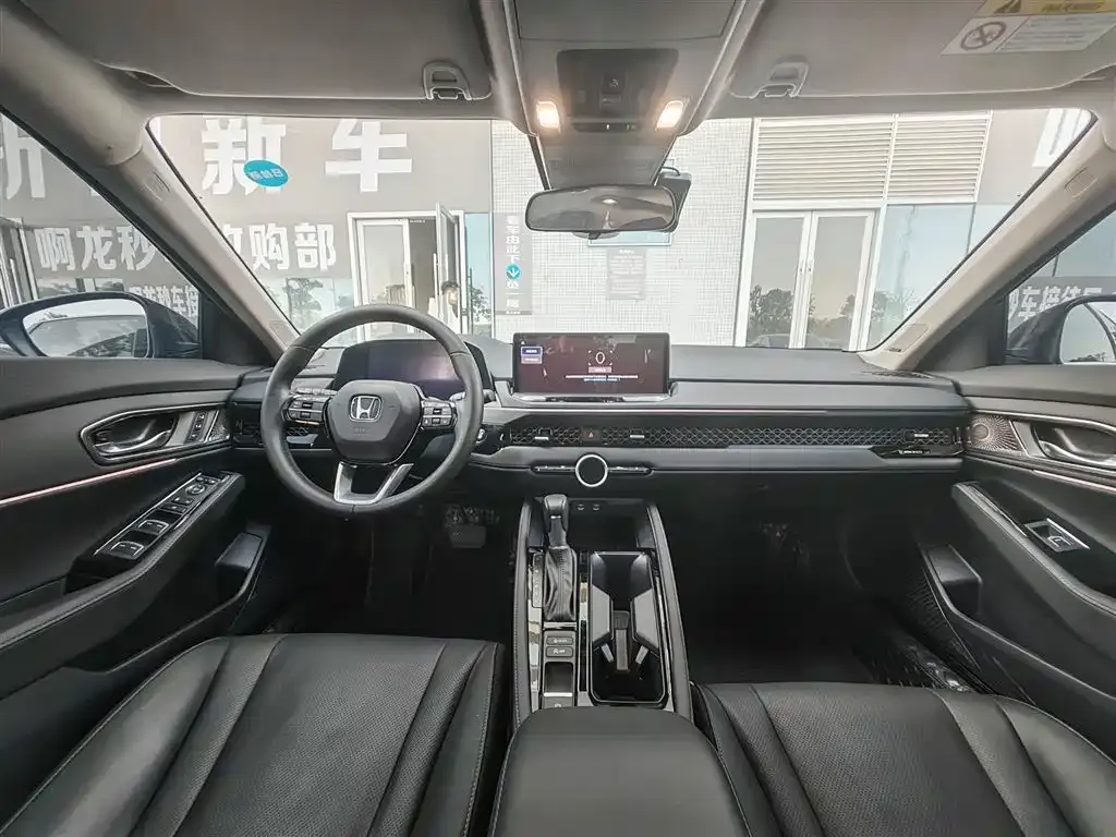 Honda Accord 2024 из CN, фото 9