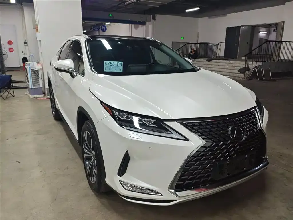 Lexus RX 2023 из CN, фото 4