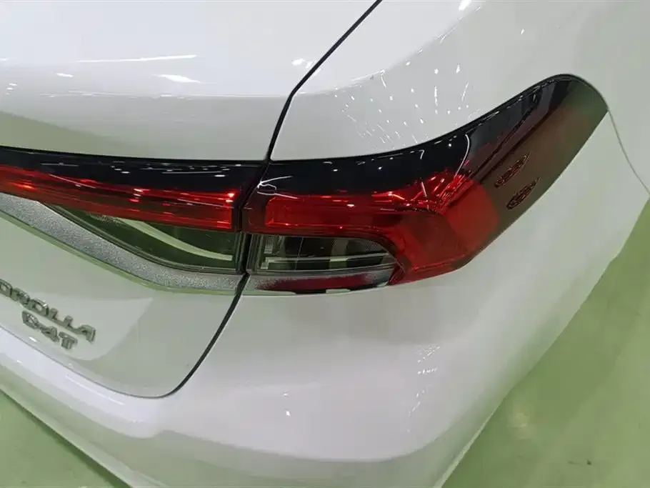 Toyota Corolla 2023 из CN, фото 7