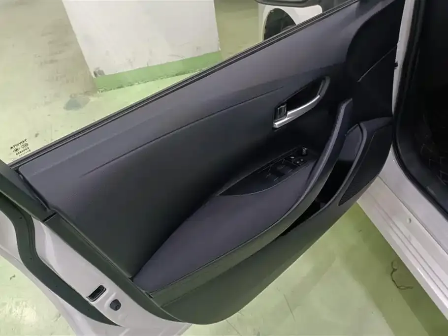 Toyota Corolla 2023 из CN, фото 8