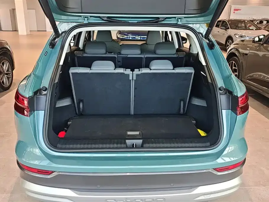 Audi Q5 e-tron 2023 из CN, фото 9