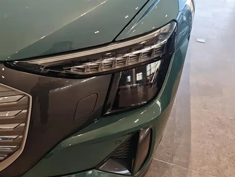 Audi Q5 e-tron 2023 из CN, фото 3