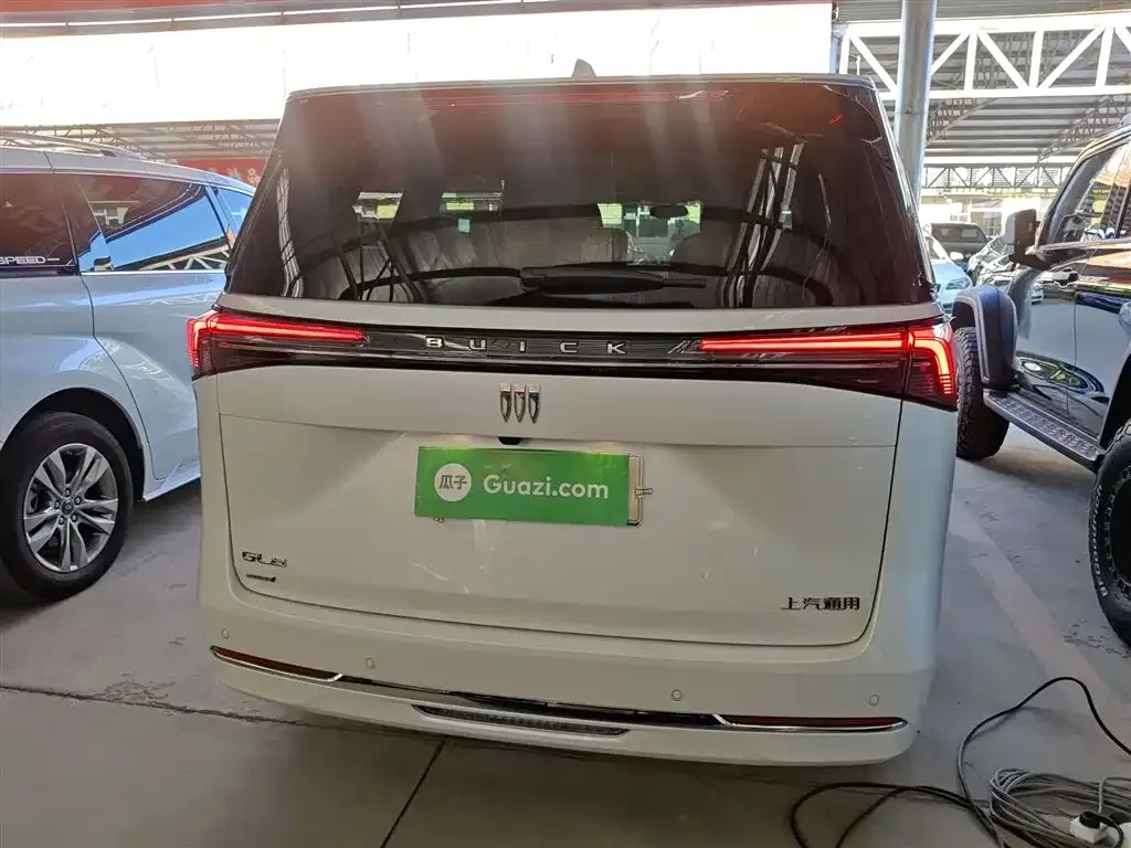 Buick GL8 Hybrid 2025 из CN, фото 8