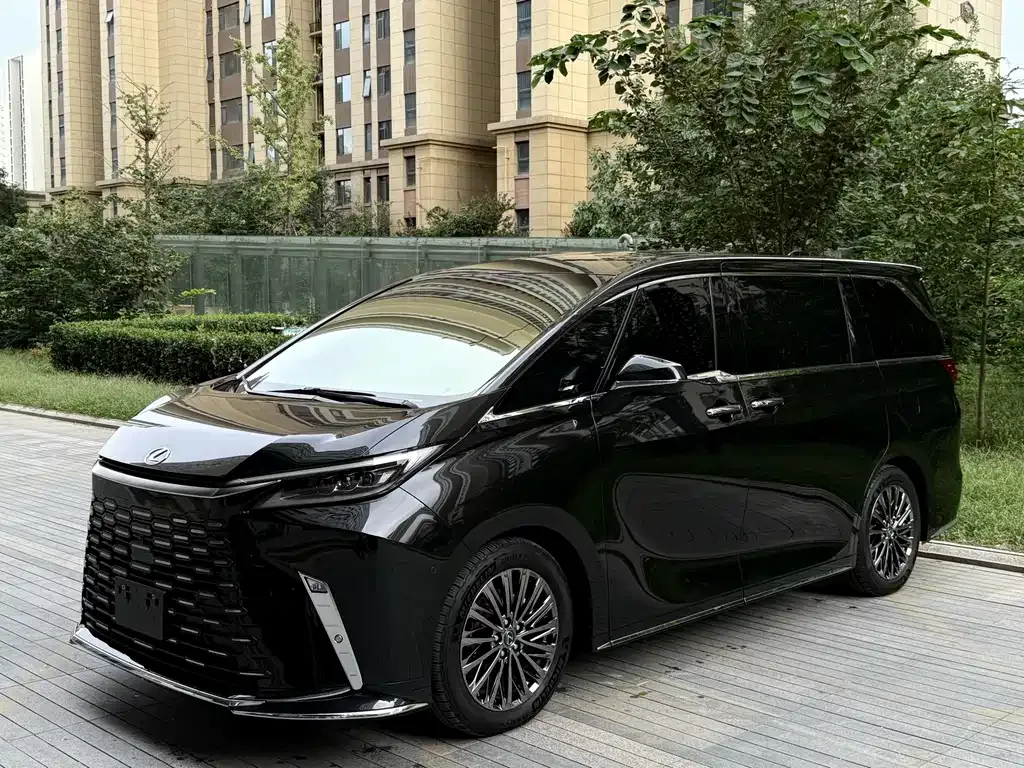 Lexus LM 2025 из CN, фото 4