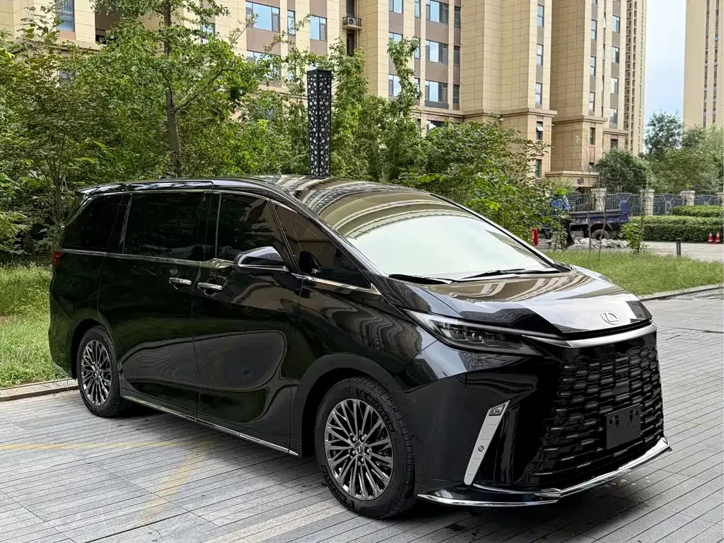 Lexus LM 2025 из CN, фото 5