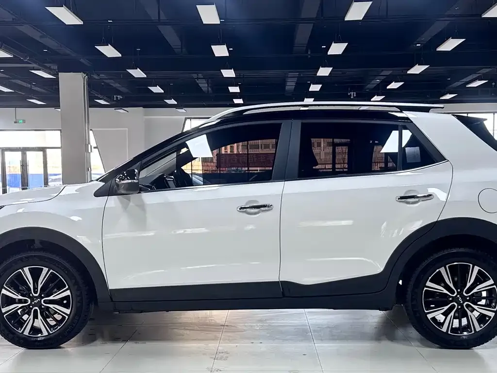 Kia KX1 2022 из CN, фото 9