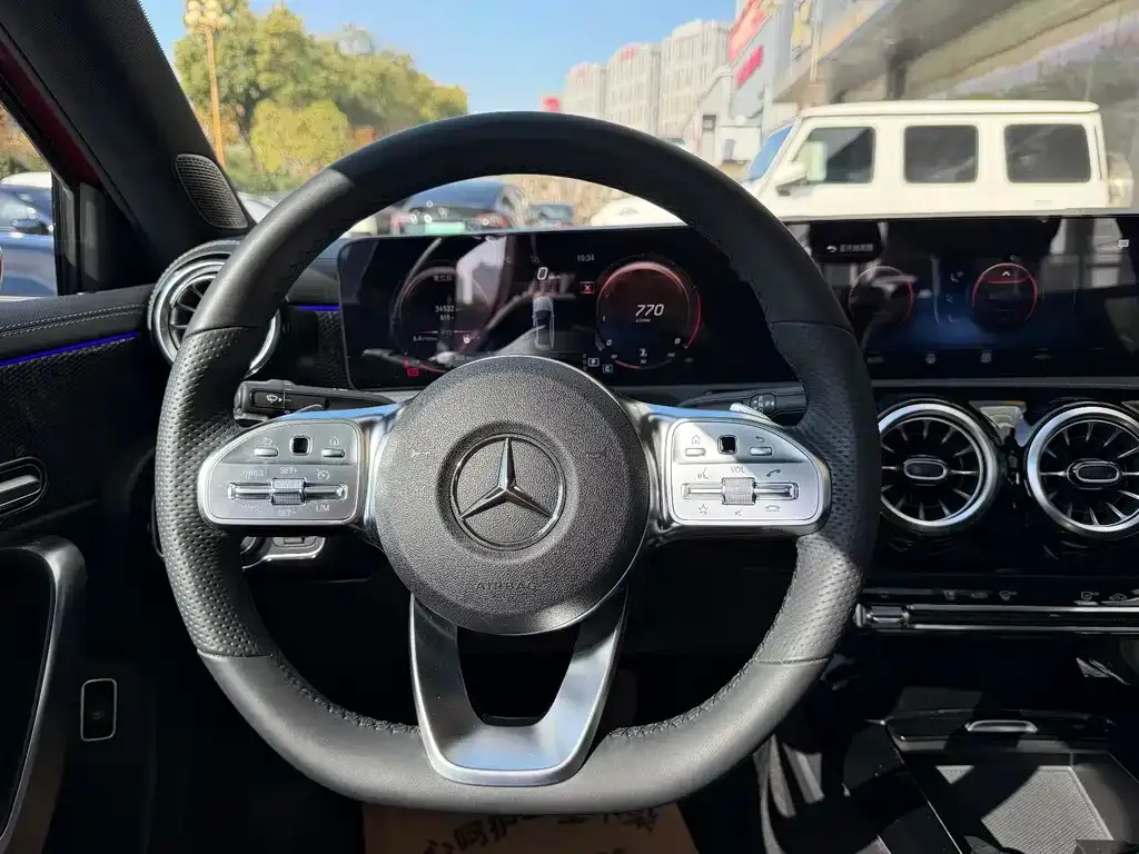 Mercedes-Benz A-Class 2021 из CN, фото 9