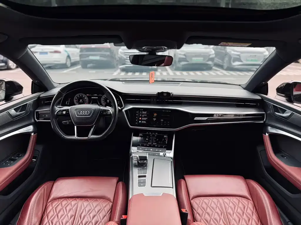 Audi A7L 2024 из CN, фото 10