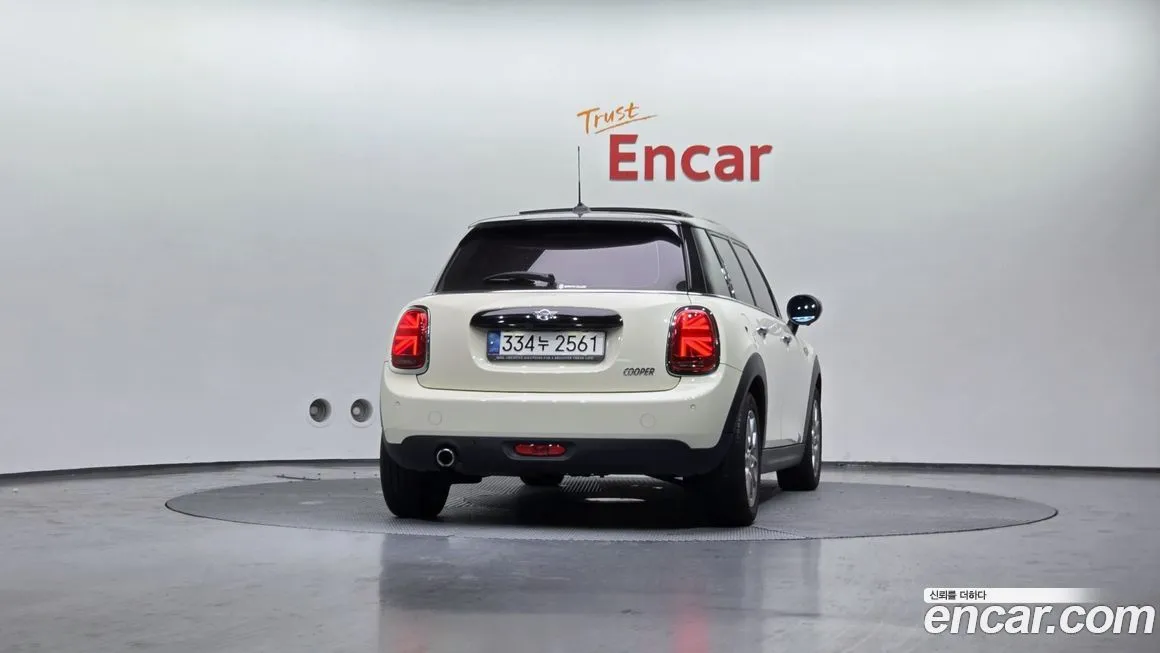 Mini Cooper 2021 из KR, фото 3
