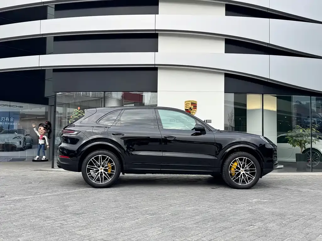 Porsche Cayenne 2024 из CN, фото 5