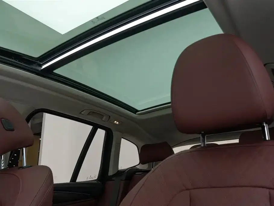 BMW X3 2022 из CN, фото 3