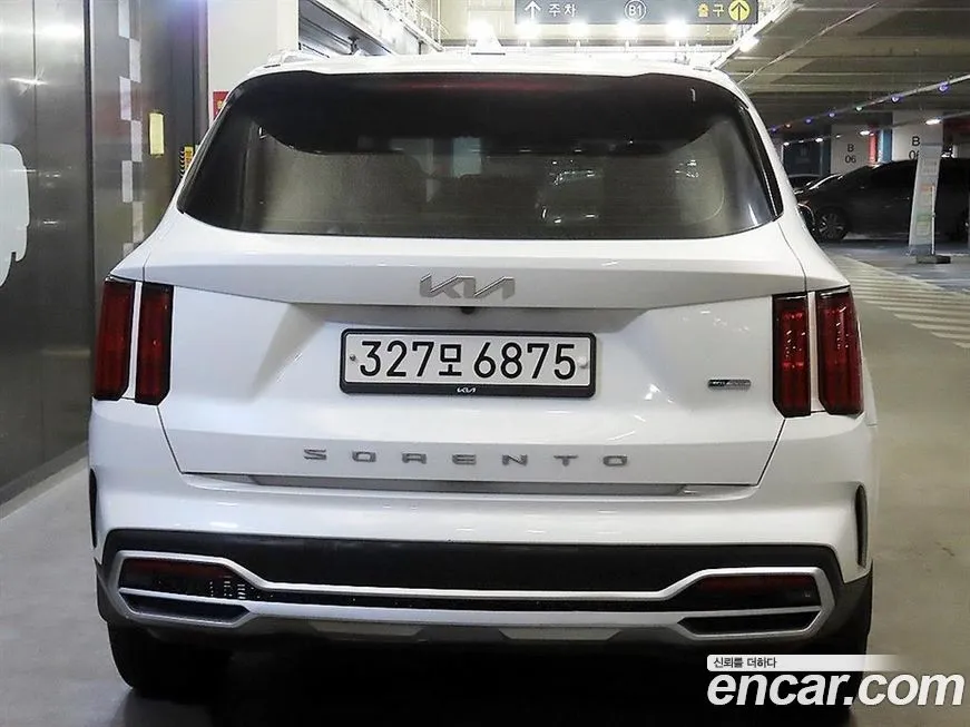 Kia Sorento — фото 5