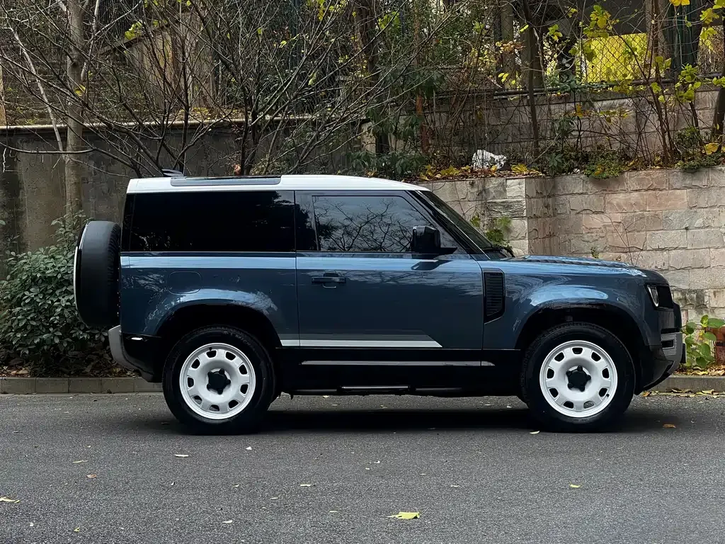 Land Rover Defender 2025 из CN, фото 9