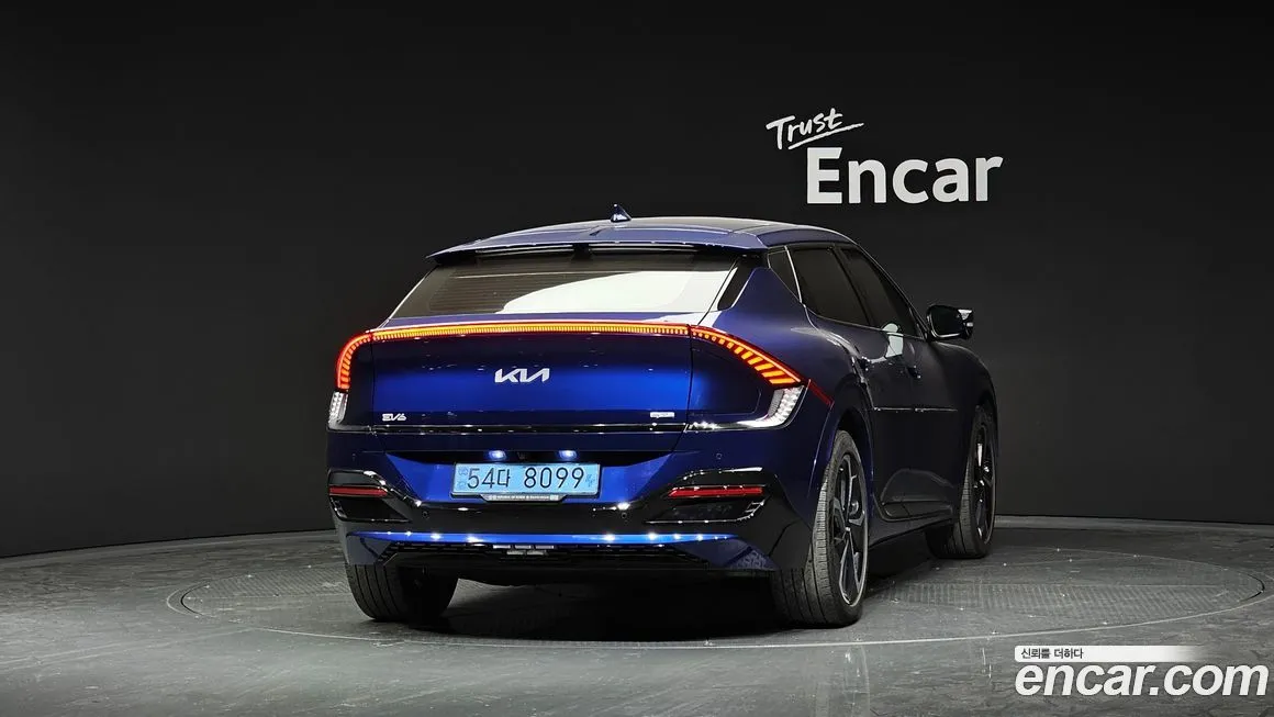 Kia EV6 — фото 4